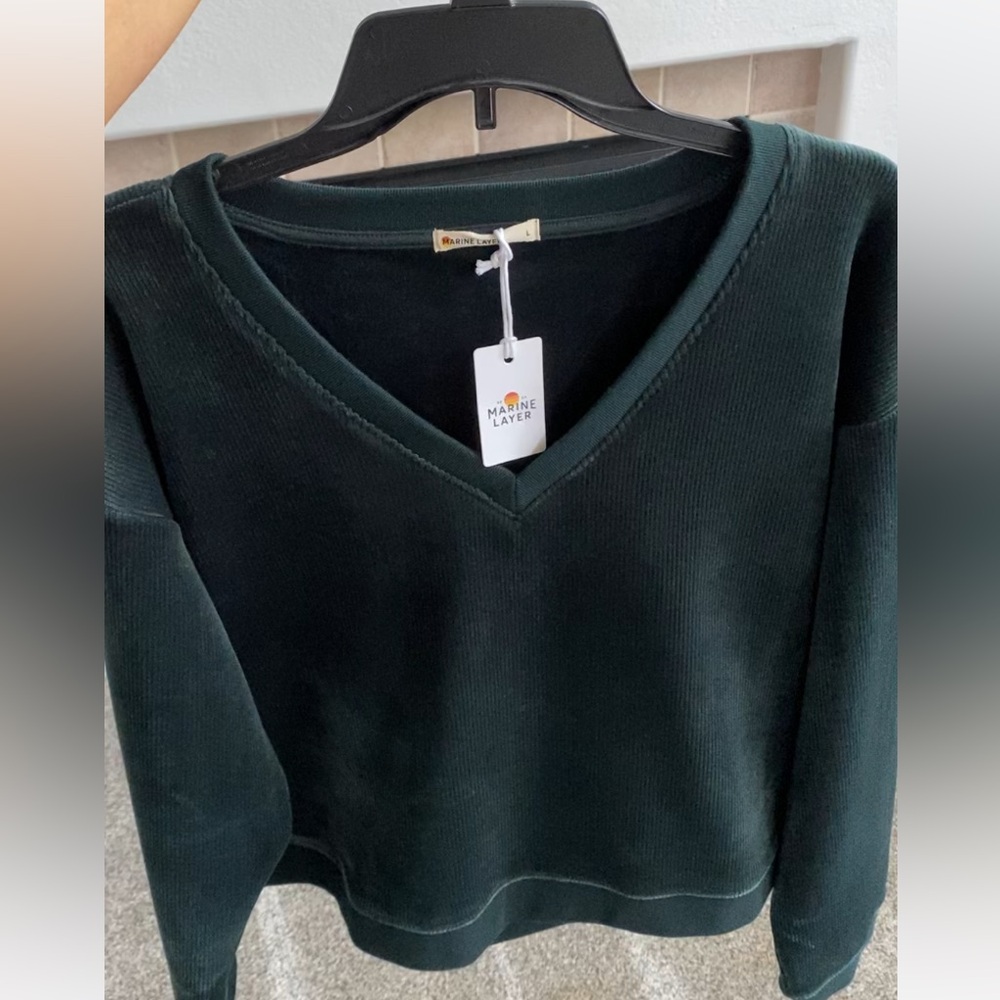 Marine Layer vneck top